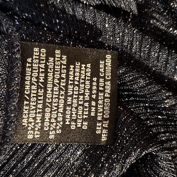 R&M Richards Cardigan - Picture 5 of 5